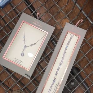 Meet your Posher, Leesa